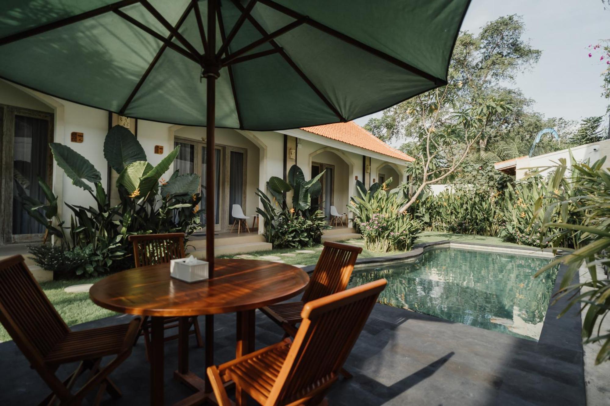 D'Leafy Seminyak Hotel Exterior photo